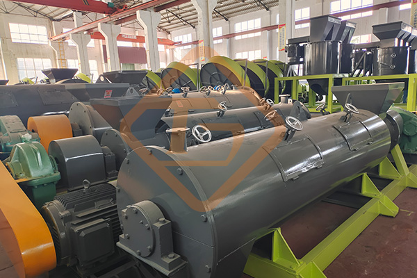 攪齒造粒機4_meitu_1.jpg