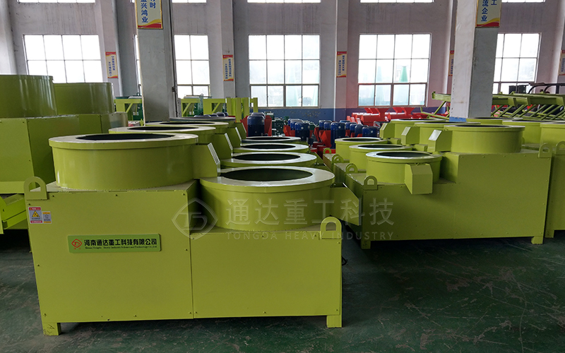 有機(jī)肥拋圓機(jī).jpg