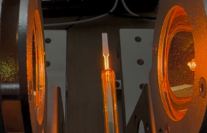 干簧管封裝工藝對決:紅外點狀聚焦加熱 vs 傳統(tǒng)火焰加熱