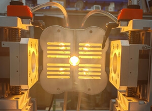 “專精特新企業(yè)”朗普光電—16 年深耕特種光源,賦能科研紅外線加熱全場景需求